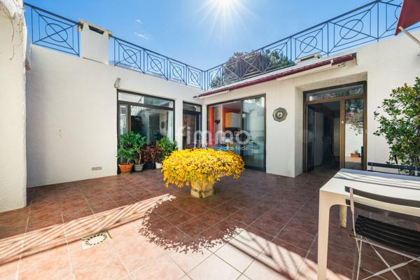 Marseille 13009 Le Cabot Villa d'Architecte / jardin / piscine