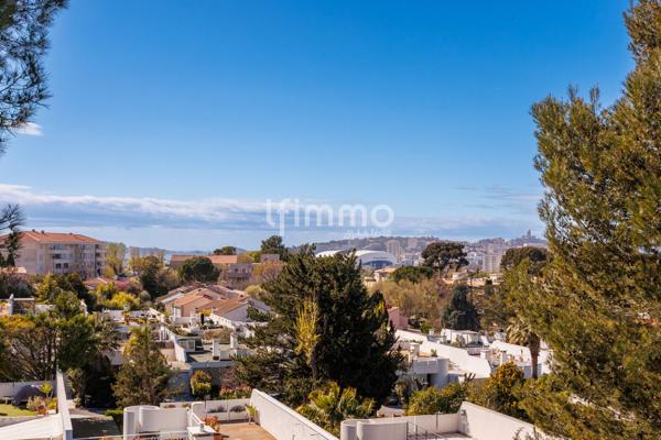 Marseille 13009 Le Cabot Villa d'Architecte / jardin / piscine