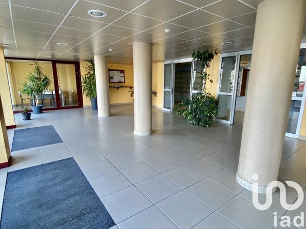 Appartement 2 pièces de 42 m² à Tours (37000)