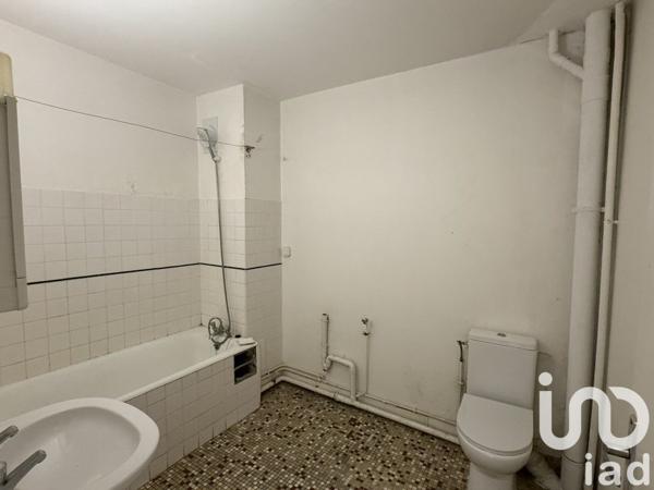 Appartement 2 pièces de 42 m² à Tours (37000)