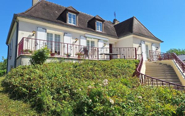 Maison à vendre    6 pièces • 163 m2 Saint-Bouize