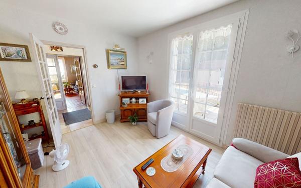 Maison à vendre    6 pièces • 163 m2 Saint-Bouize