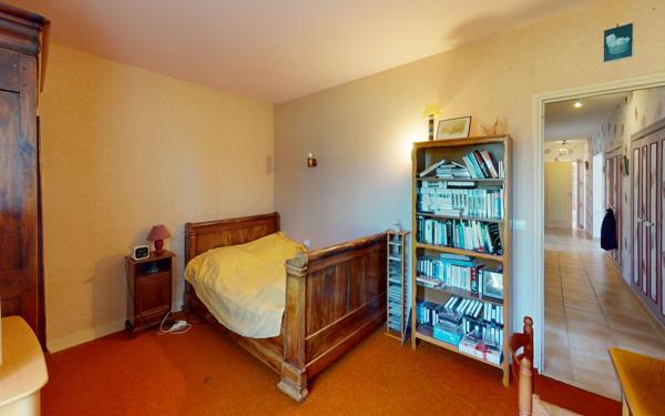 Maison à vendre    6 pièces • 163 m2 Saint-Bouize