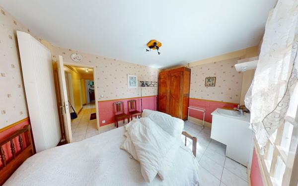 Maison à vendre    6 pièces • 163 m2 Saint-Bouize