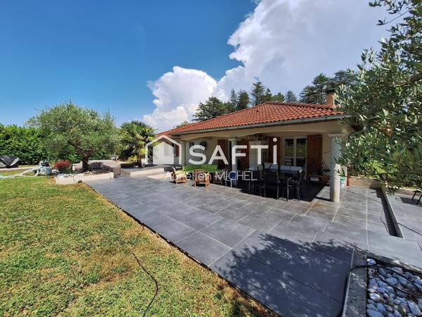 Maison de plain pied de 141m² sur un terrain de 1536m²