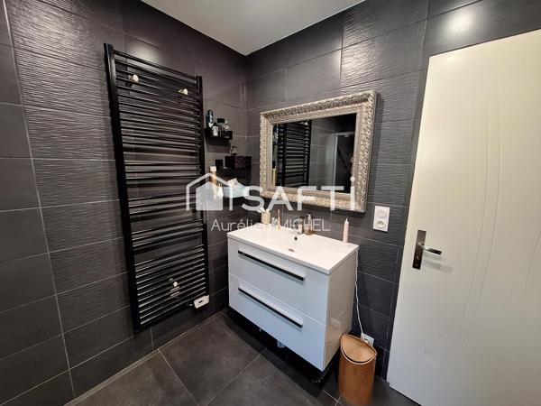 Maison de plain pied de 141m² sur un terrain de 1536m²