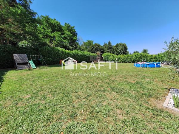 Maison de plain pied de 141m² sur un terrain de 1536m²