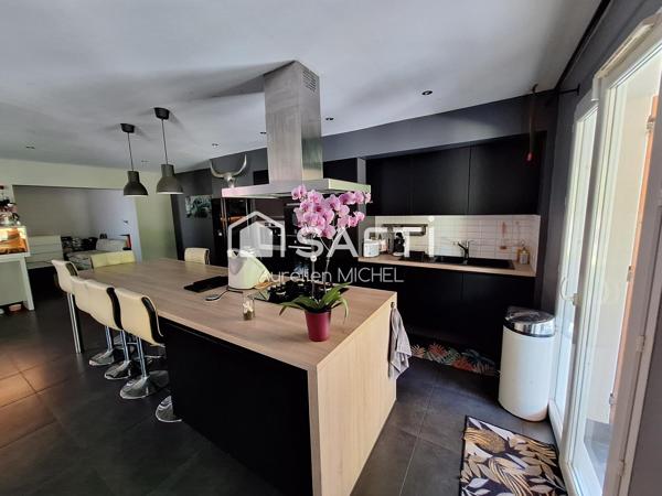 Maison de plain pied de 141m² sur un terrain de 1536m²