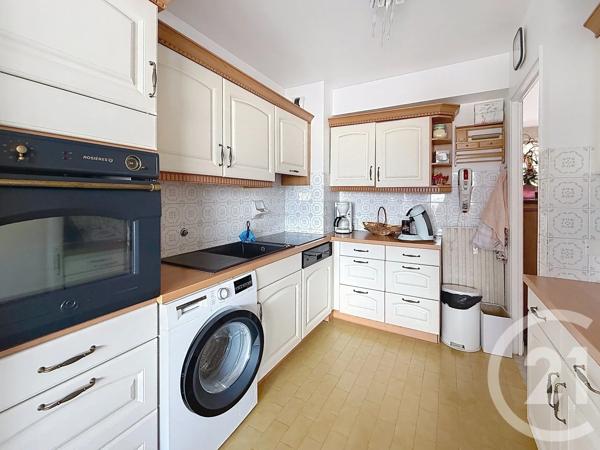 Appartement F3 à vendre  3 pièces - 76 m 2   CAGNES SUR MER  - 06