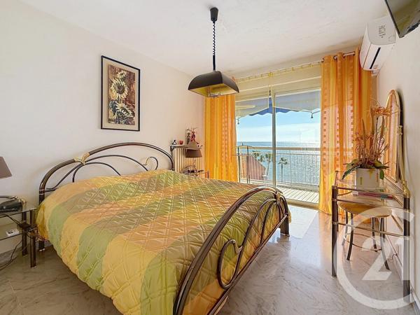 Appartement F3 à vendre  3 pièces - 76 m 2   CAGNES SUR MER  - 06
