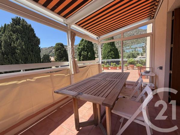 Appartement T2 à vendre  2 pièces - 31,33 m 2   LE LAVANDOU  - 83