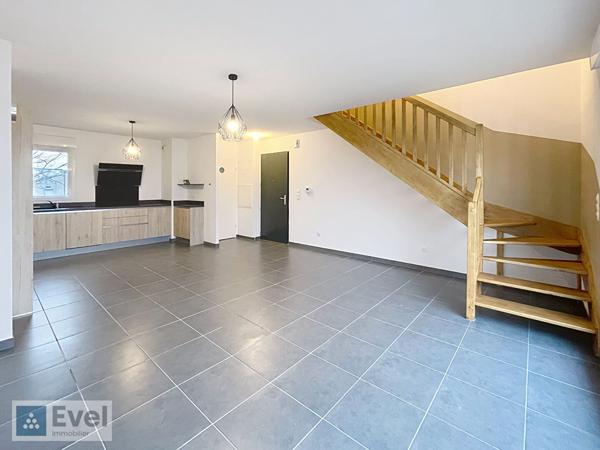 LOCATION YUTZ - APPARTEMENT F3 DUPLEX TERRASSE ET PARKING