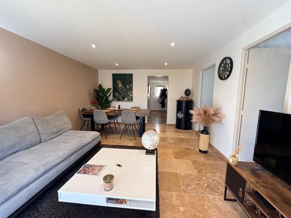 Appartement à vendre 3 pièces SAINTE MAXIME (83)