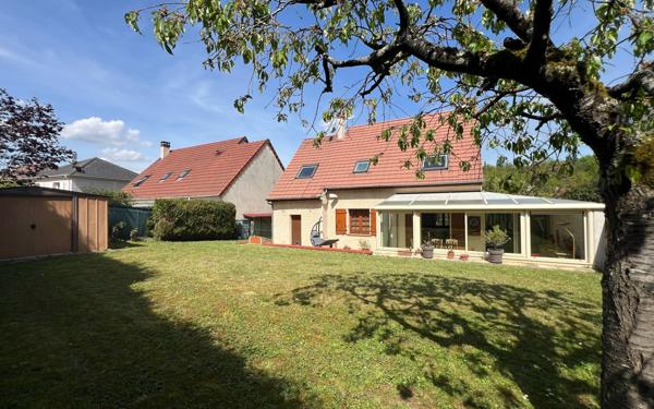 Maison à vendre    4 pièces • 114,94 m2 Chelles