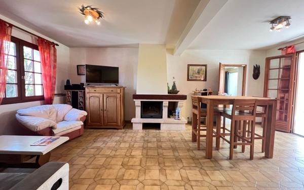 Maison à vendre    4 pièces • 114,94 m2 Chelles