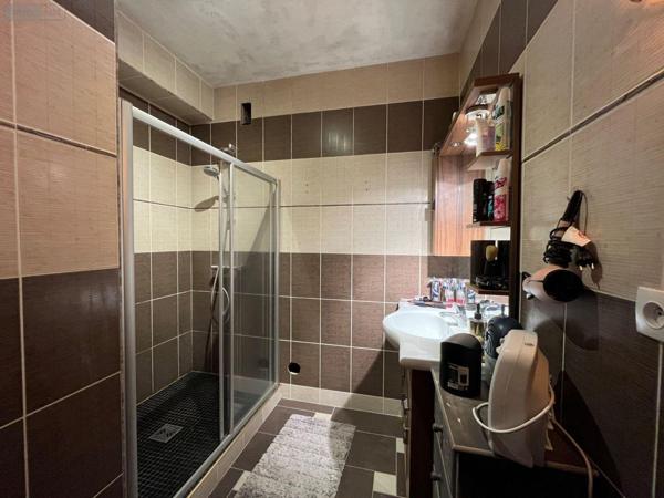 Appartement rénové à vendre à Montceau-les-Mines en Saône-et-Loire (71300), ref : 063/1407   
Beaubernard