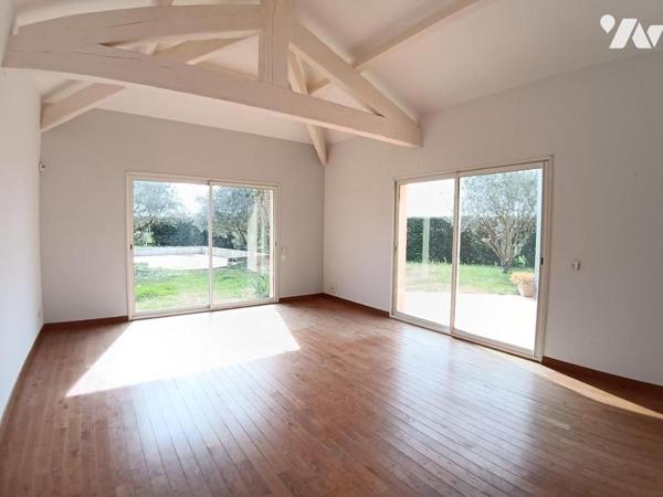 Montélimar quartier Géry Maison 170 m2 avec terrain 2420 m et piscine