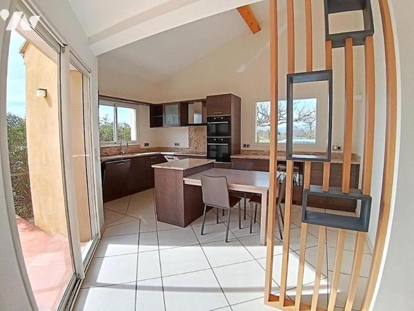 Montélimar quartier Géry Maison 170 m2 avec terrain 2420 m et piscine