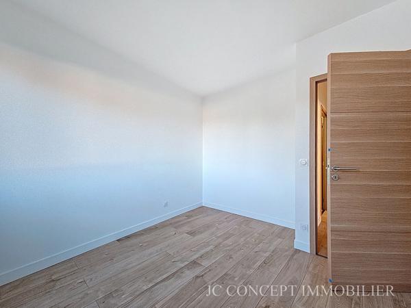 Maison 108 m² état neuf au calme