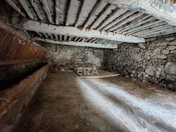 Grange en pierre de 126m²