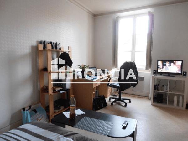 Location Studio 27.41 m² - 12 BIS RUE YVES BODIGUEL Nantes 44000