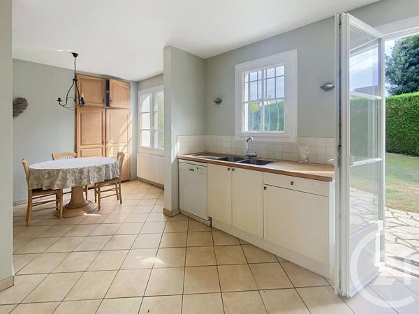 Maison à vendre  5 pièces - 150 m 2   SENLIS  - 60