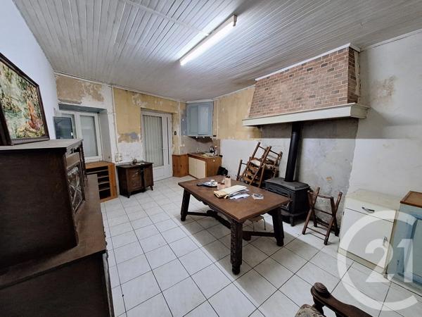 Maison à vendre  4 pièces - 114 m 2   LAROQUE D OLMES  - 09