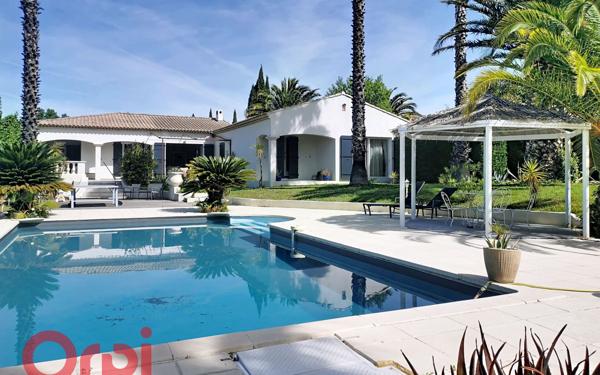 Maison à vendre    5 pièces •  Le Castellet