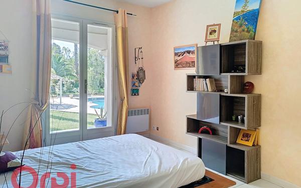 Maison à vendre    5 pièces •  Le Castellet