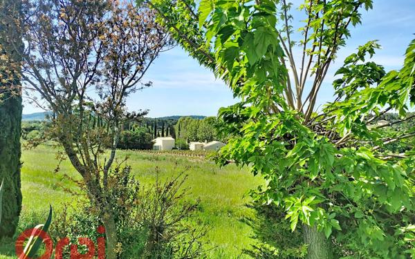 Maison à vendre    5 pièces •  Le Castellet