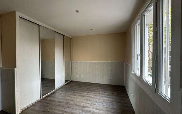 Appartement à louer    3 pièces • 75,31 m2 Villeurbanne