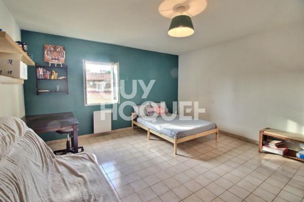 Tarascon - Maison de ville de 79 M2 - cour