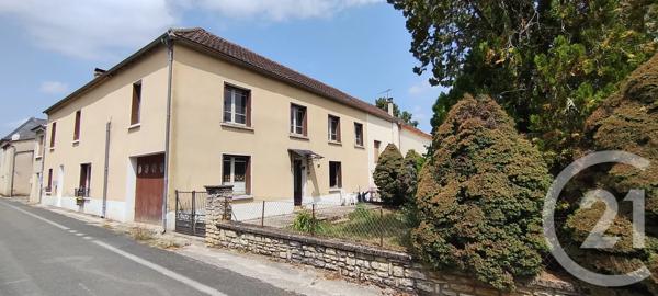 Maison à vendre  1 pièce - 146,67 m 2   SALVIAC  - 46