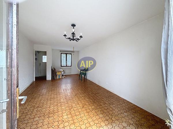 Vente maison Tonnay Charente : 191 880 € - AJP Immobilier Rochefort