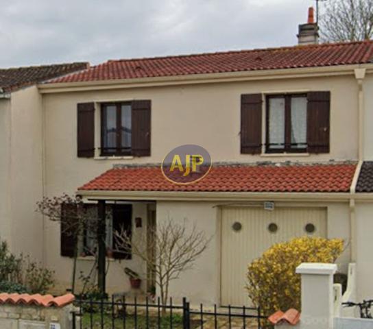 Vente maison Tonnay Charente : 191 880 € - AJP Immobilier Rochefort