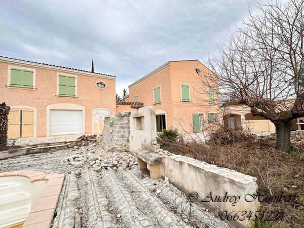 EXCLUSIVITE,  à MANOSQUE, Belle OPPORTUNITE : Villa de 248 m² sur 1600 m²