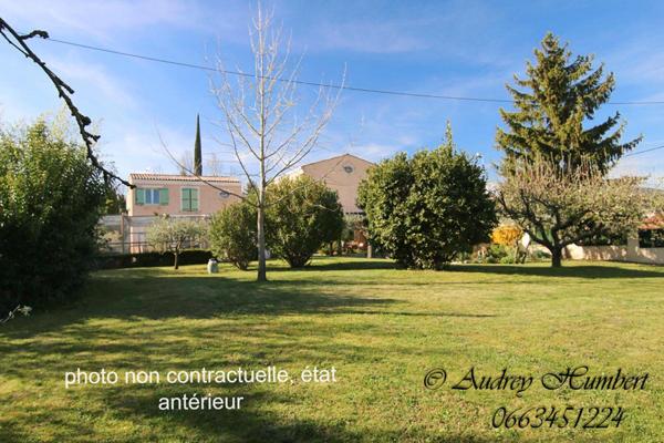 EXCLUSIVITE,  à MANOSQUE, Belle OPPORTUNITE : Villa de 248 m² sur 1600 m²
