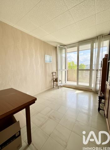 Appartement à vendre 4 pièces 77 m² Saint-Michel-sur-Orge