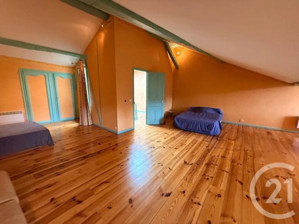 Immeuble à vendre  589,24 m 2   TARBES  - 65