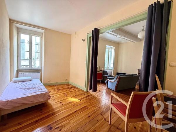 Immeuble à vendre  589,24 m 2   TARBES  - 65