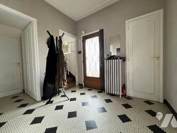 Spacieuse maison familiale avec jardin et garage