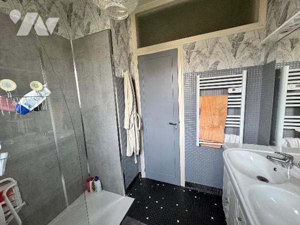 Spacieuse maison familiale avec jardin et garage