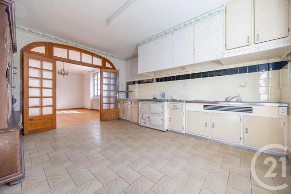 Maison à vendre  11 pièces - 212 m 2   CARMAUX  - 81