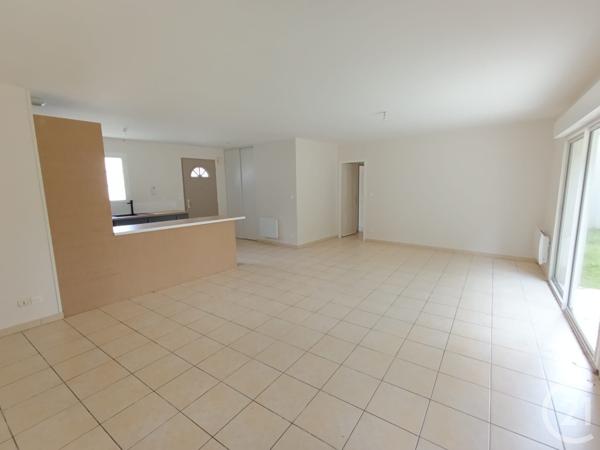 Maison à vendre  4 pièces - 91 m2 DOMPIERRE SUR MER - 17