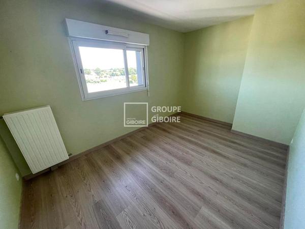 Appartement T5 à vendre PACE - 90 m² (réf : MBO26403)