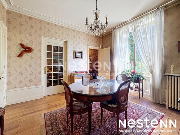 Maison de style balnéaire, terrain piscinable à vendre à Saint Genis Laval - 4 pièces, 100 m²