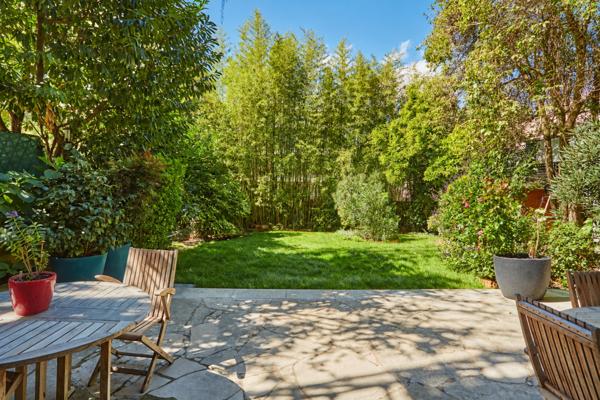 A vendre - Neuilly-sur-Seine - Appartement de 142 m2 en rez-de-jardin