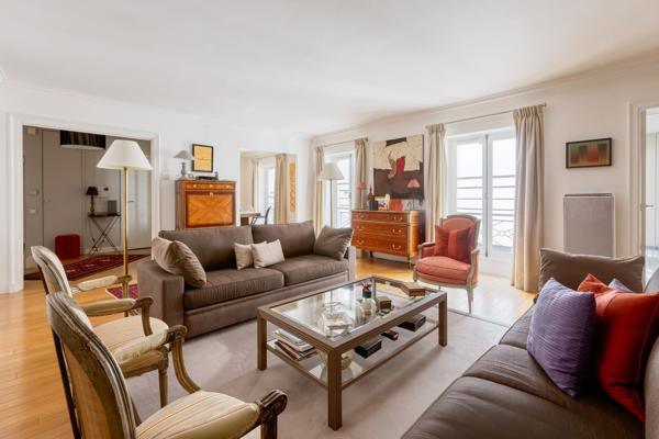 Vente Appartement de luxe Paris 3 5 Pièces 139 m²