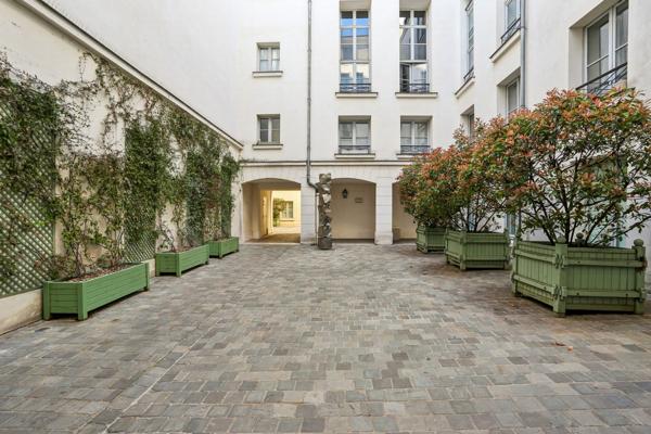 Vente Appartement de luxe Paris 3 5 Pièces 139 m²