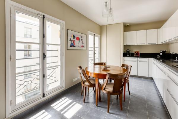 Vente Appartement de luxe Paris 3 5 Pièces 139 m²